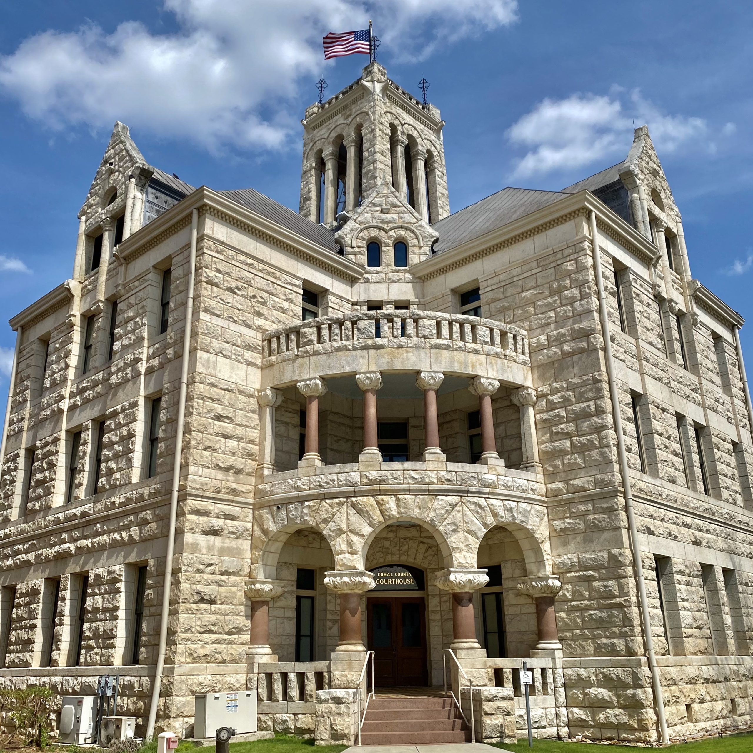 Real Estate Lawyer in New Braunfels