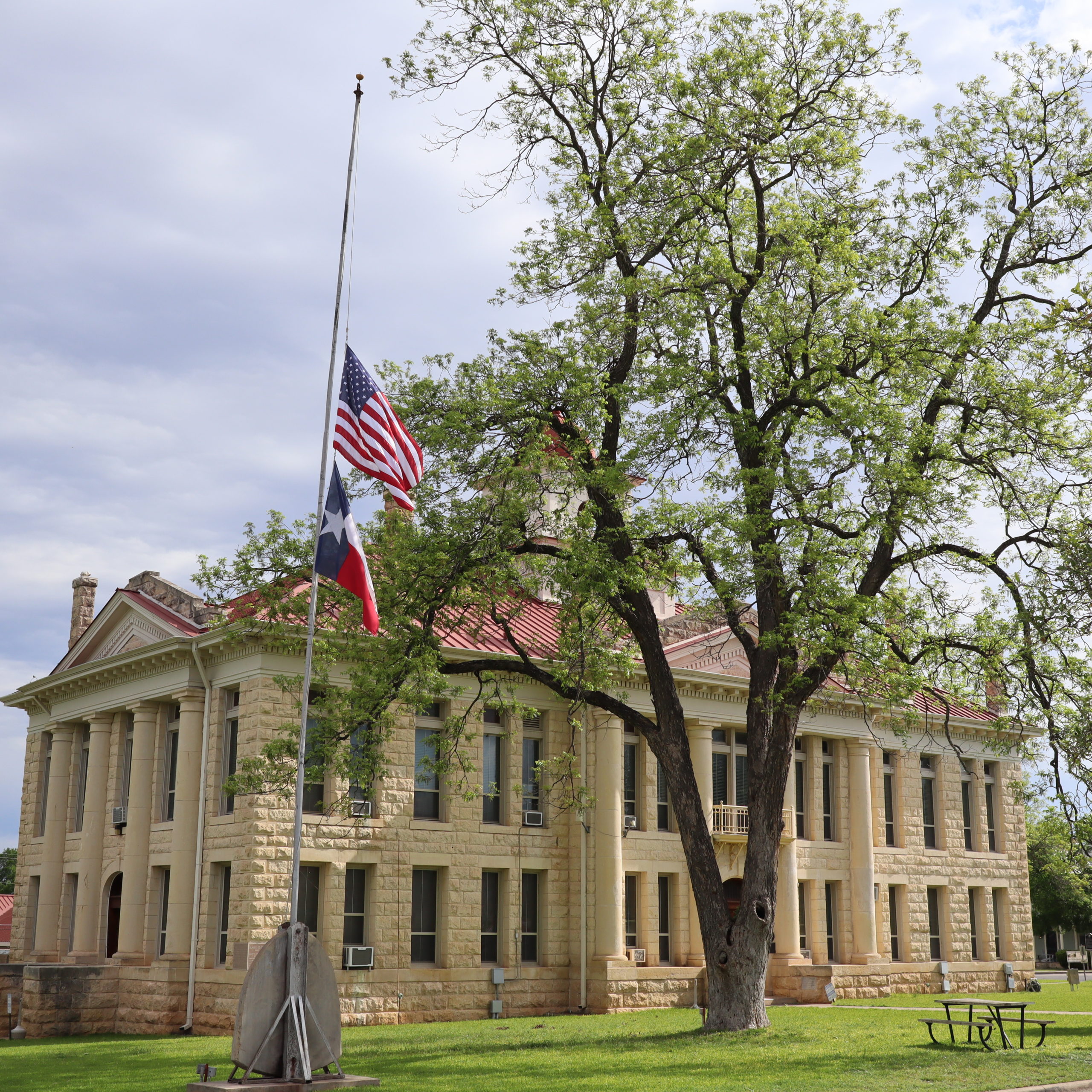 Blanco County Courthouse (Johnson City)