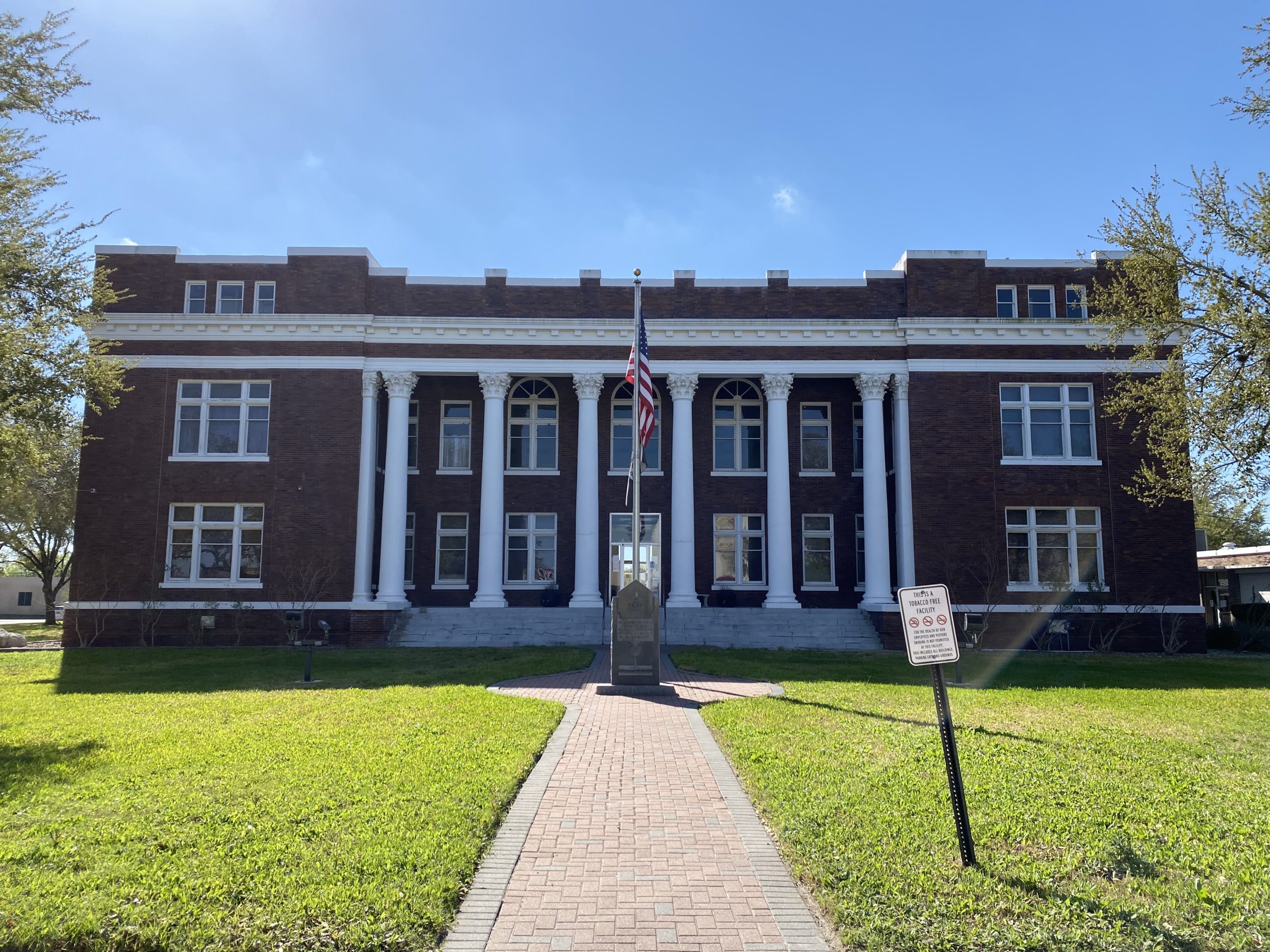 Live Oak County Courthouse (George West)