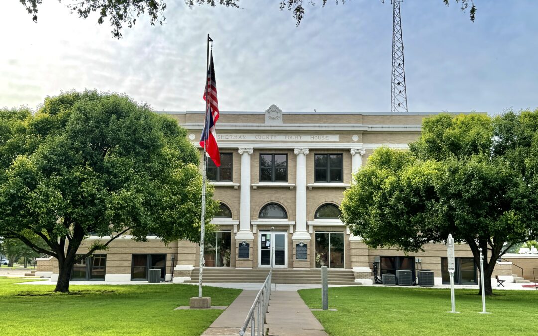 Sherman County Courthouse (Stratford)
